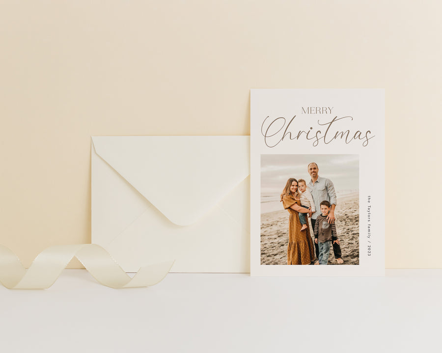 Family Merry Christmas Card Template, Printable Christmas Photo Card Canva Template, 5x7 Holiday Photo Card, Photoshop Holiday Card Template - CD496