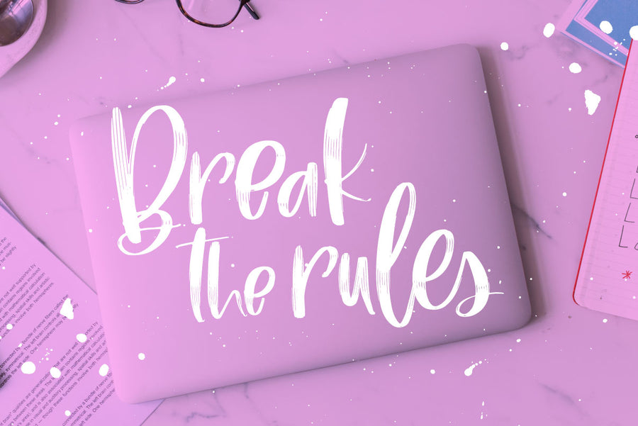 Messy Sunday Script Font